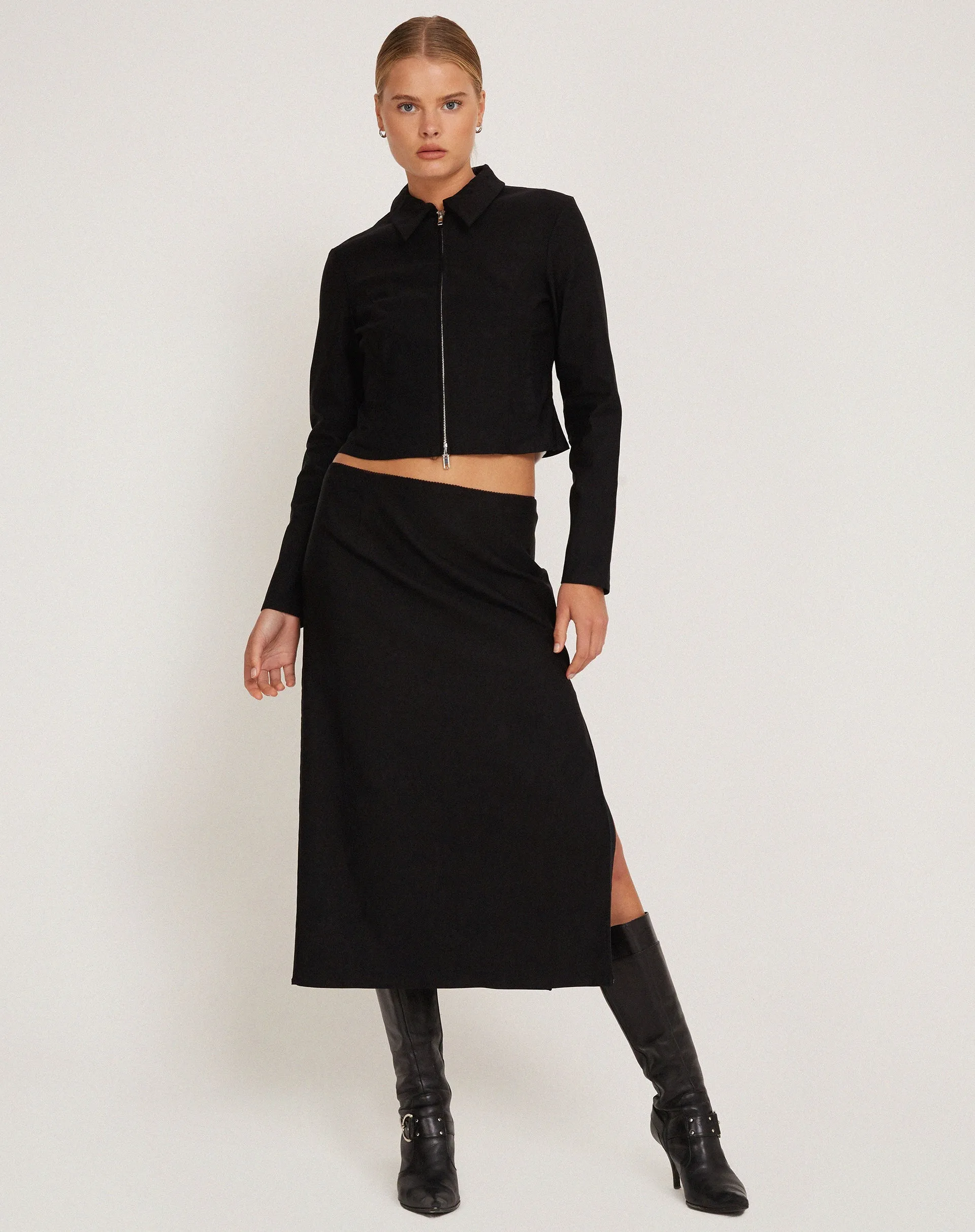 Carson Cropped Jacket in Black