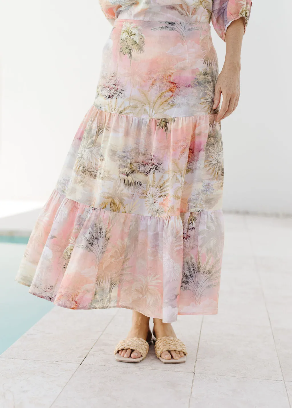 Linen Tropical Print Tiered Skirt