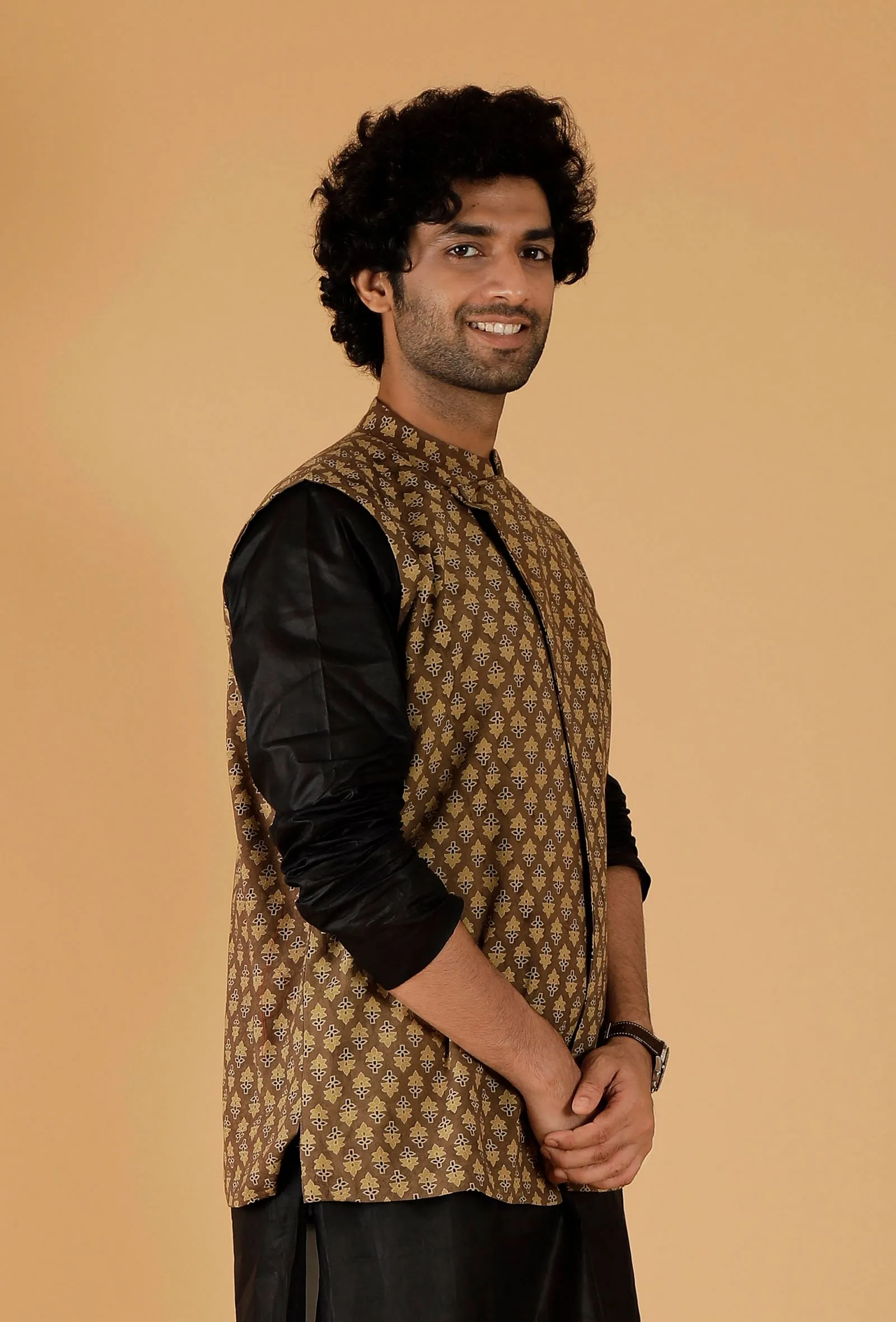 Olive Green Ajrakh Print Cotton Sleeveless Over Lapped Nehru Jacket