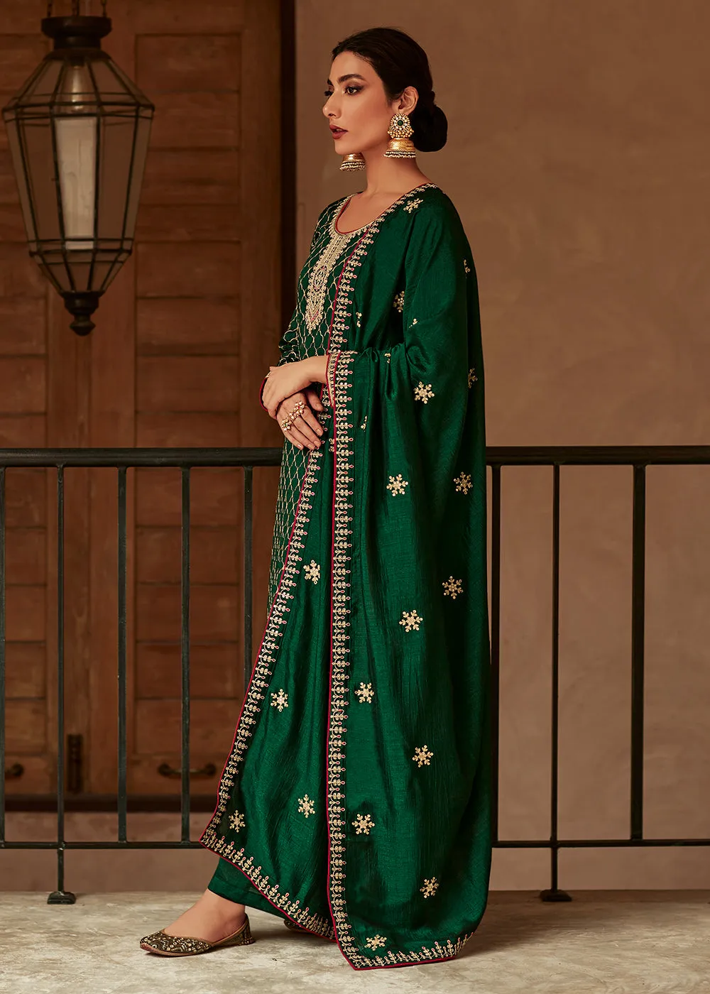 Premium Silk Green & Gold Embroidered Indian Salwar Kameez